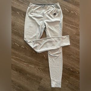 Patagonia Midweight Capilene Baselayer | Size: Small